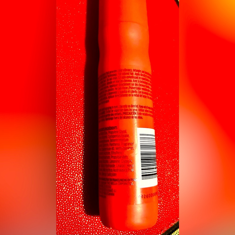 Wella Invigo Brilliance Leave-In Conditioner Spray NEW - Picture 5 of 5